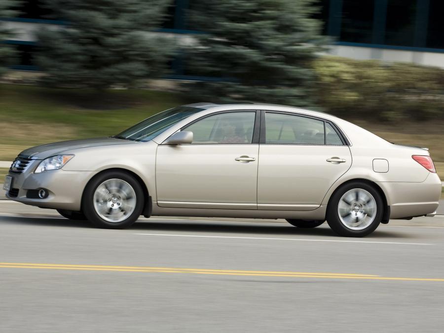 Toyota Avalon 2008 года  (фото 3 из 21)